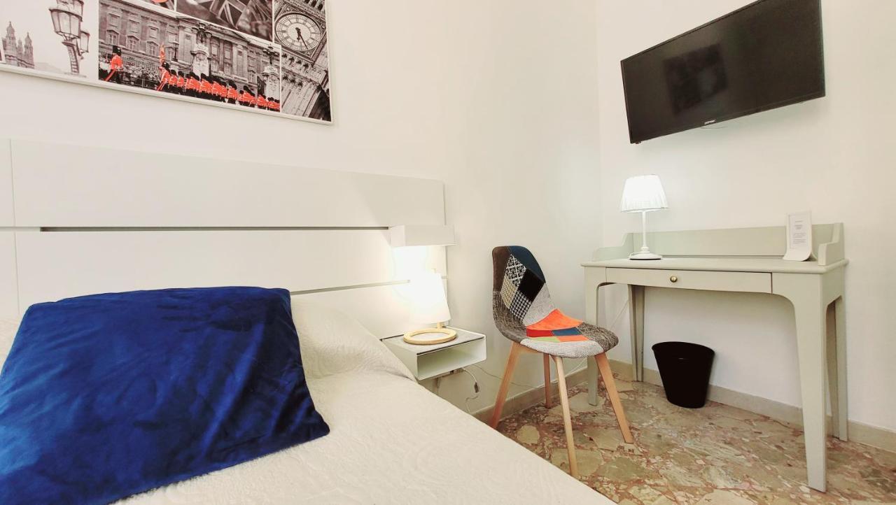 Zanzi 'S Charming Rooms Avola Esterno foto