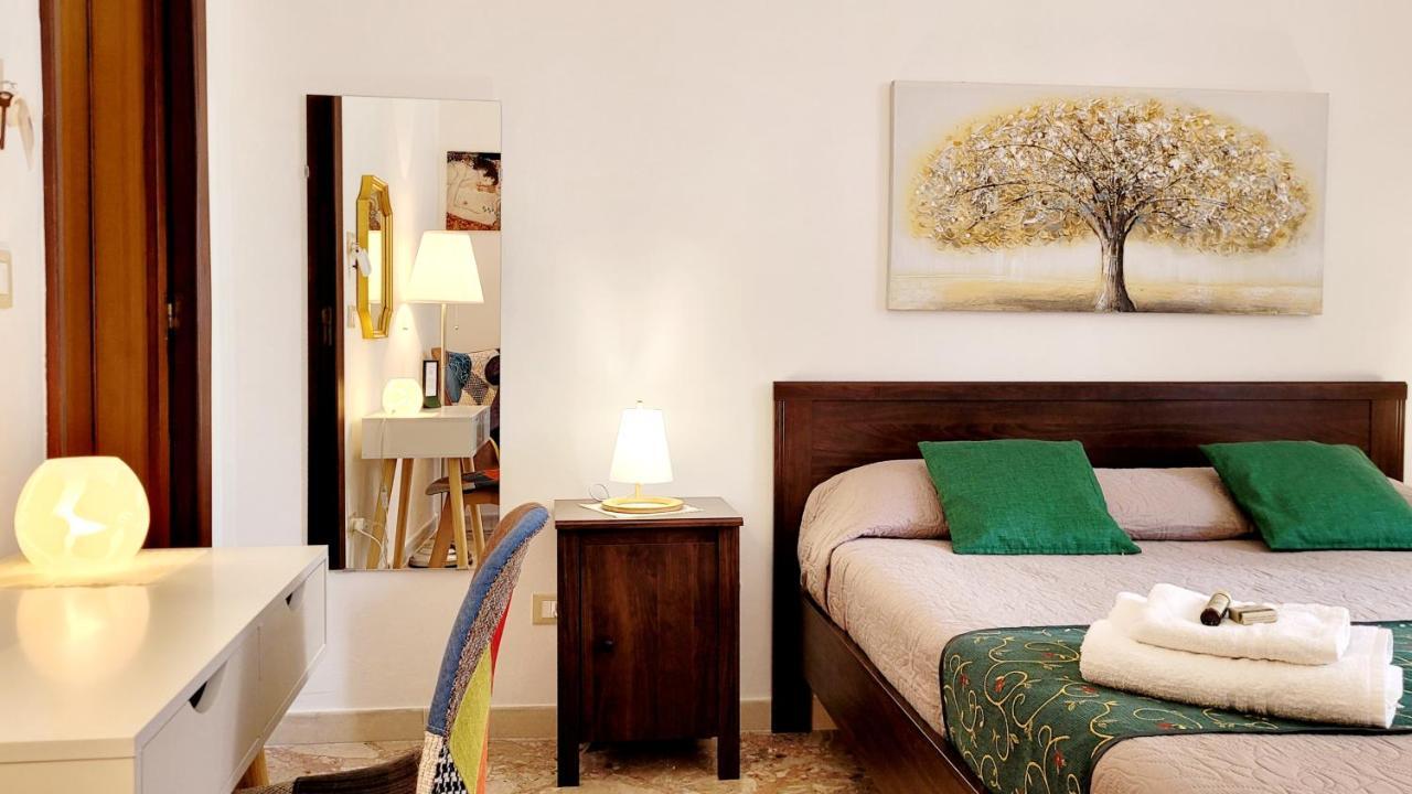 Zanzi 'S Charming Rooms Avola Esterno foto