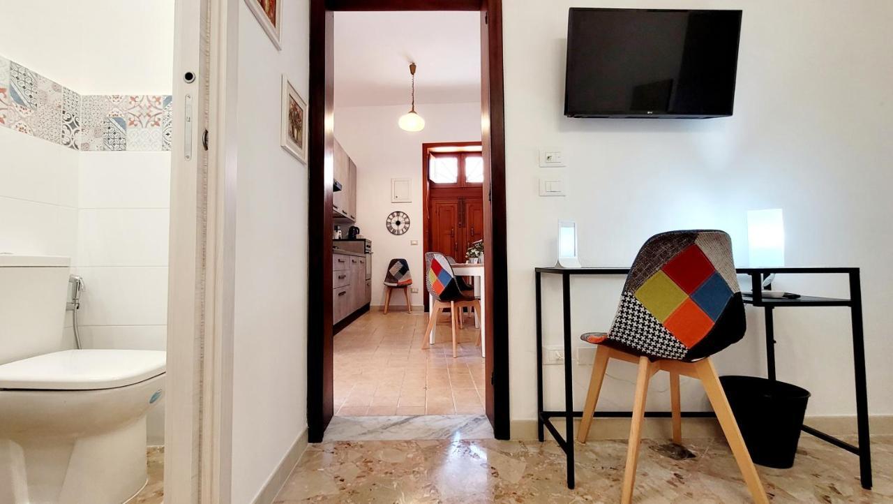 Zanzi 'S Charming Rooms Avola Esterno foto