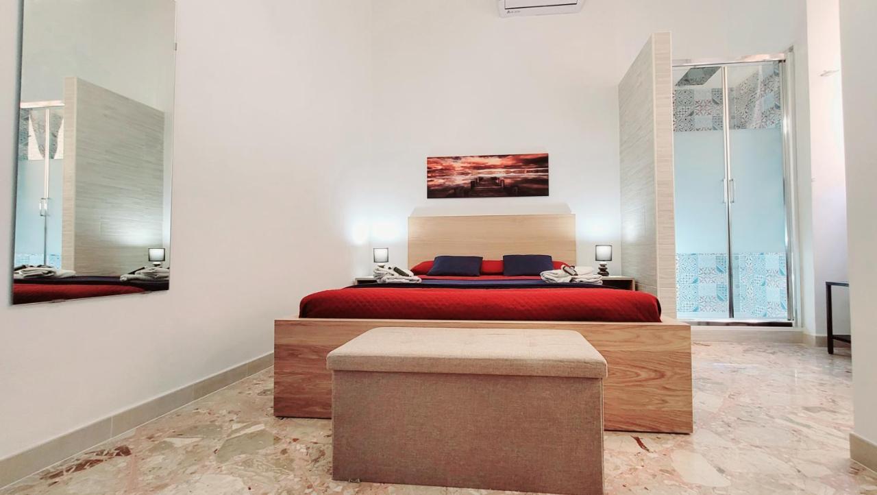 Zanzi 'S Charming Rooms Avola Esterno foto
