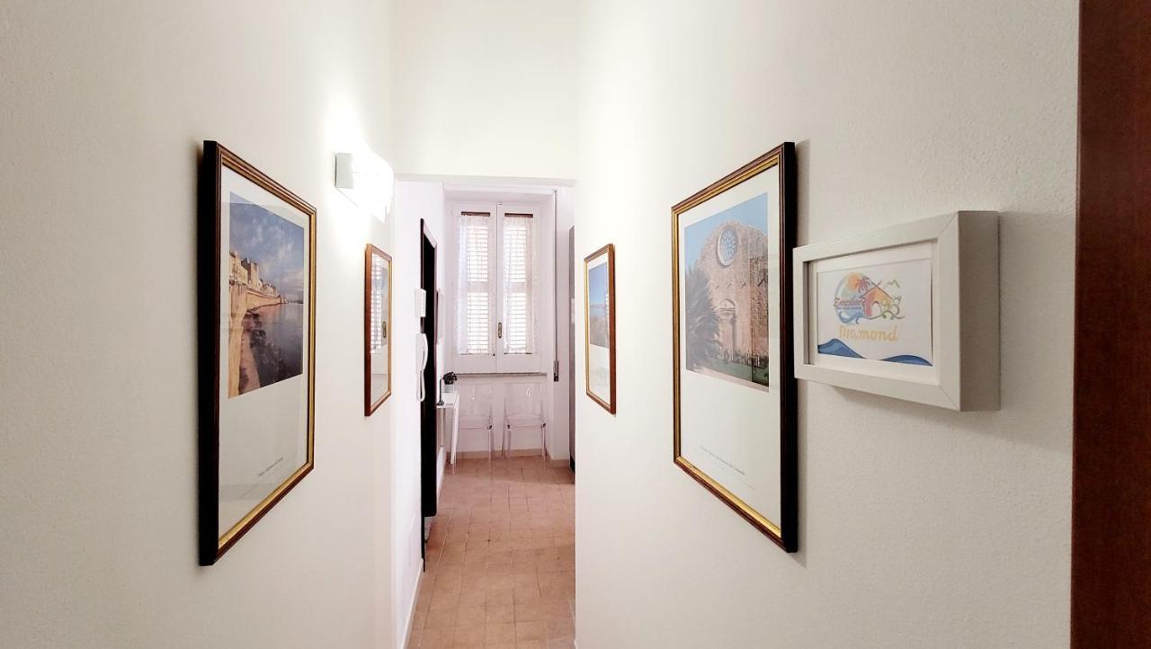 Zanzi 'S Charming Rooms Avola Esterno foto