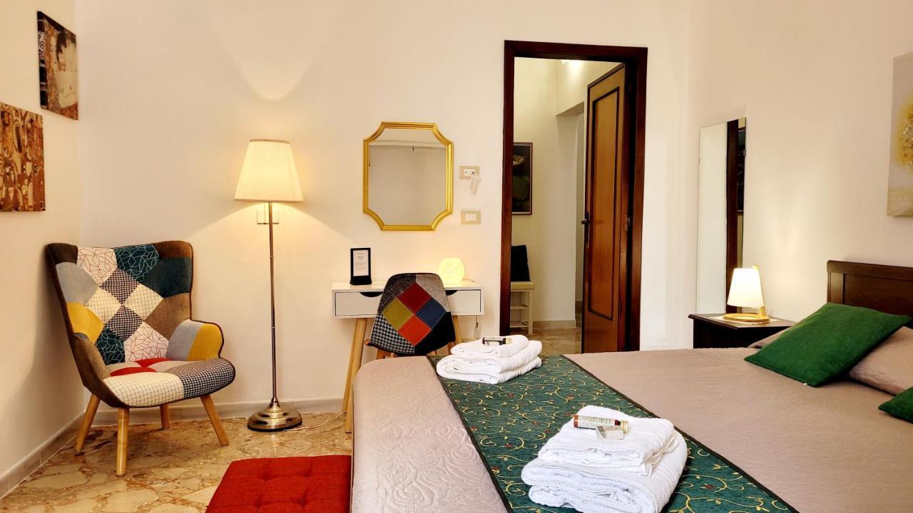 Zanzi 'S Charming Rooms Avola Esterno foto